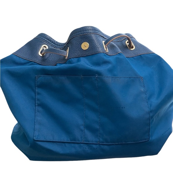 Genuine Coach ‘rare’ blue bucket bag - Picture 3 of 12